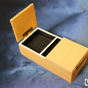 Sucker Coin Box by Mr. Magic - Trick